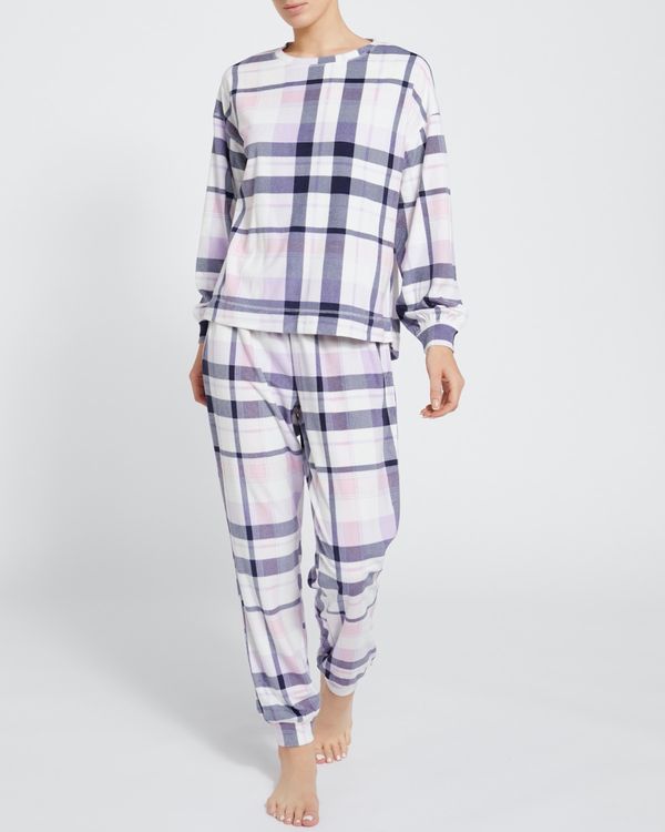 Velvet Touch Pyjamas Set