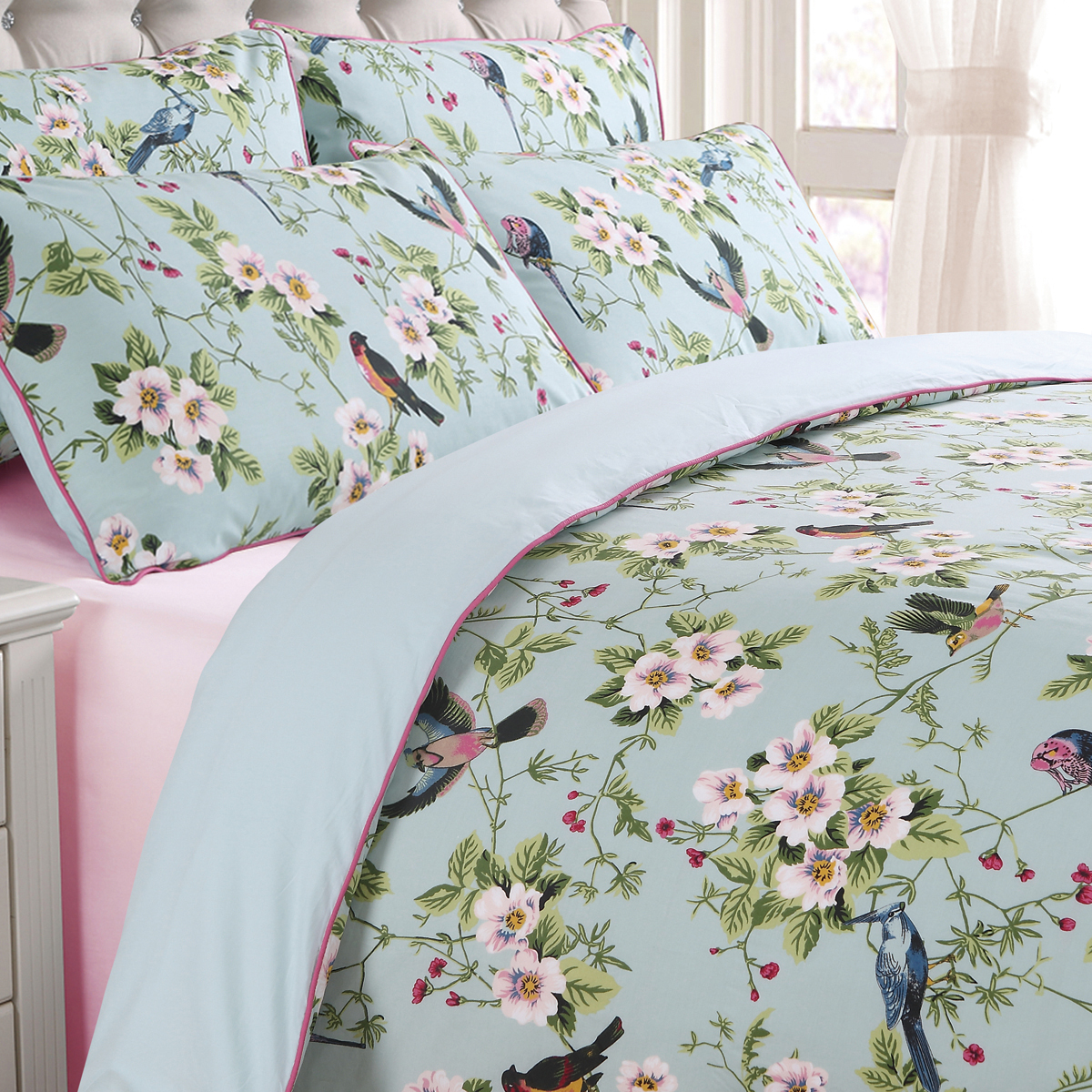 Dunnes Stores Light Blue Carolyn Donnelly Eclectic Aviary Duvet