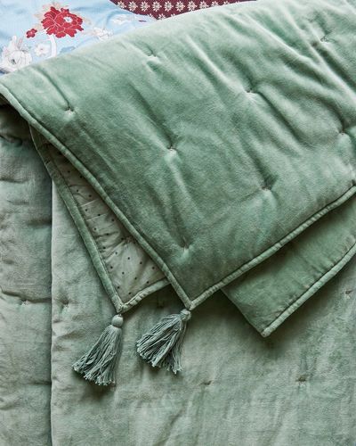 Carolyn Donnelly Eclectic Quilted Large Throw