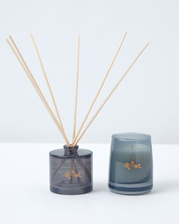 Carolyn Donnelly Eclectic Candle And Diffuser Gift Set