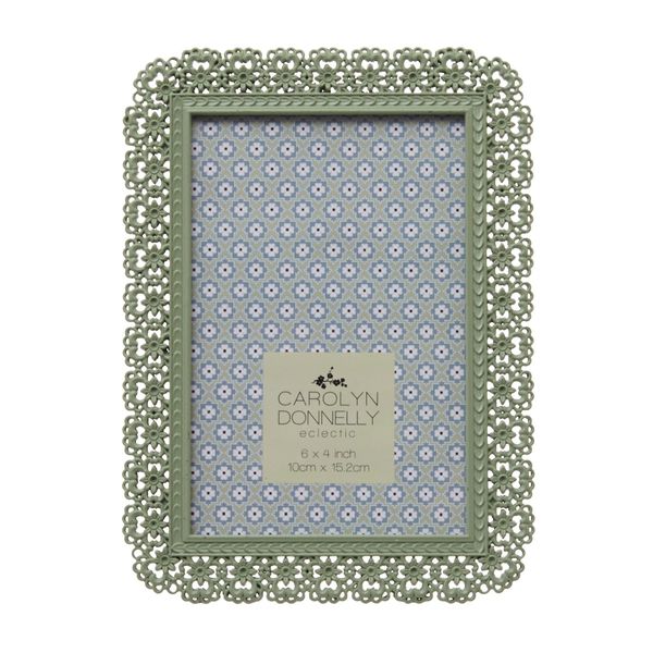 Carolyn Donnelly Eclectic Doily Frame