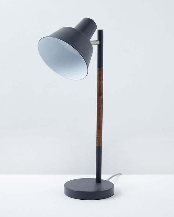 Carolyn Donnelly Eclectic Alta Table Lamp