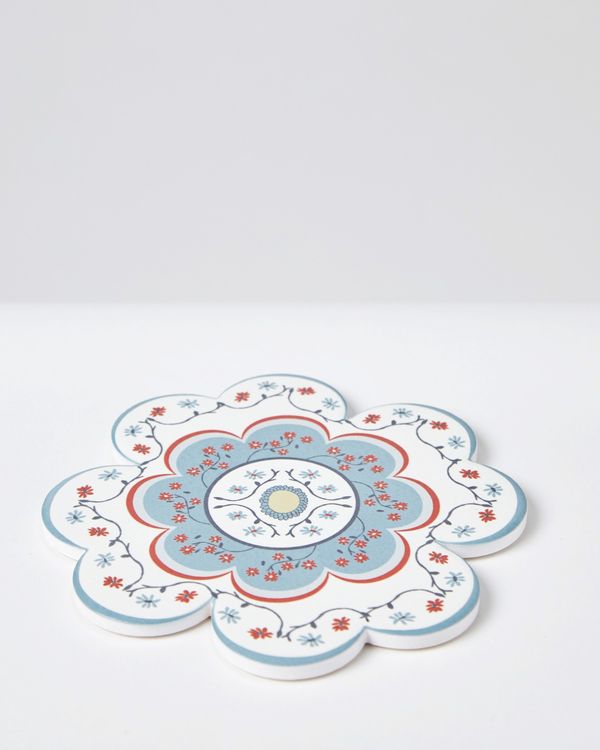 Carolyn Donnelly Eclectic Ceramic Scalloped Trivet