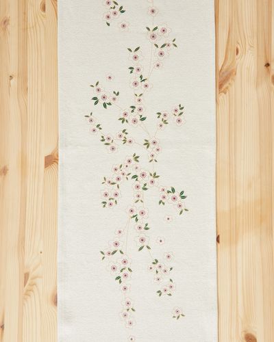 Carolyn Donnelly Eclectic Peony Table Runner