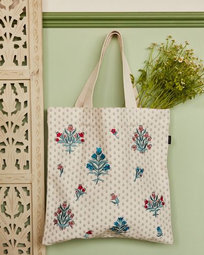 Carolyn Donnelly Eclectic Embroidered Tote Bag thumbnail