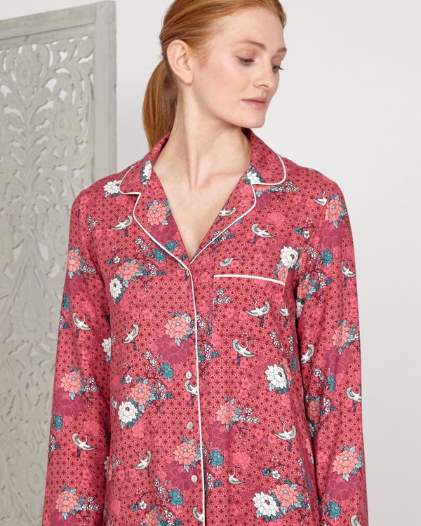 Carolyn Donnelly Eclectic Oriental Crane Boxed Pyjama Set