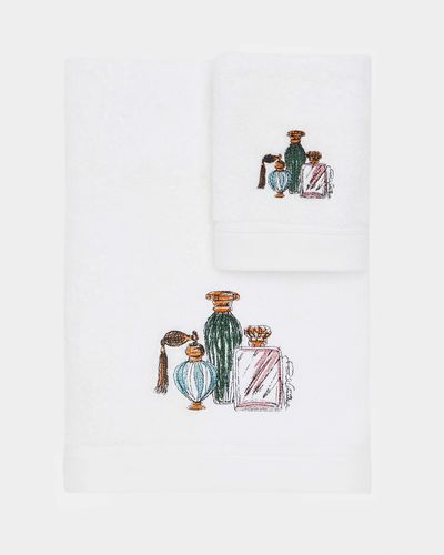 Paul Costelloe Living Embroidered Guest Towel thumbnail