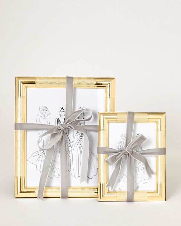 Paul Costelloe Living Chain Picture Frame