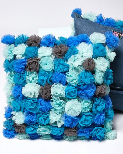 Joanne Hynes All Of The Roses Romance Cushion-Bag (With Removable Strap) thumbnail