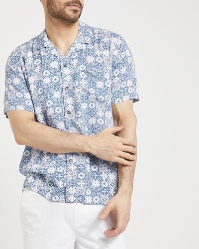 Short-Sleeved Lightweight Resort Shirt