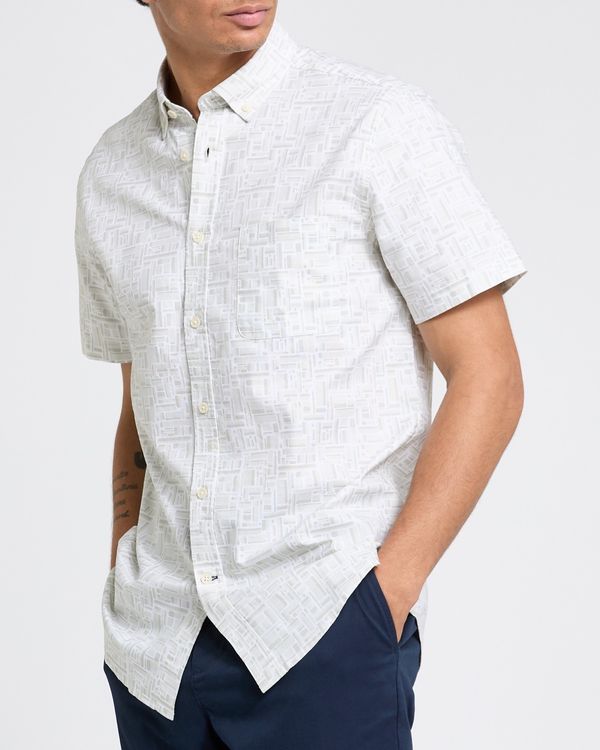 Regular Fit Short-Sleeved Oxford Shirt
