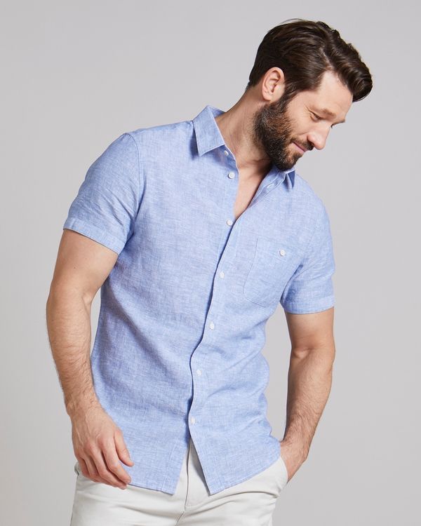 Regular Fit Short-Sleeved Linen Blend Solid Shirt