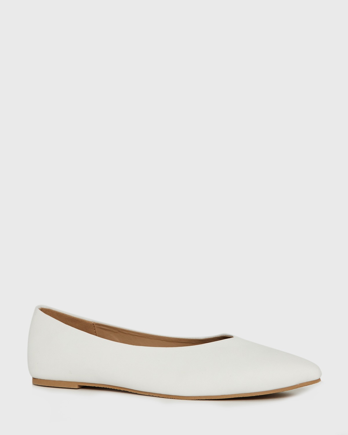 white pointed flat shoes
