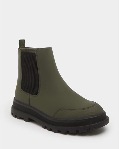 Chelsea Boot (Size 13-5)