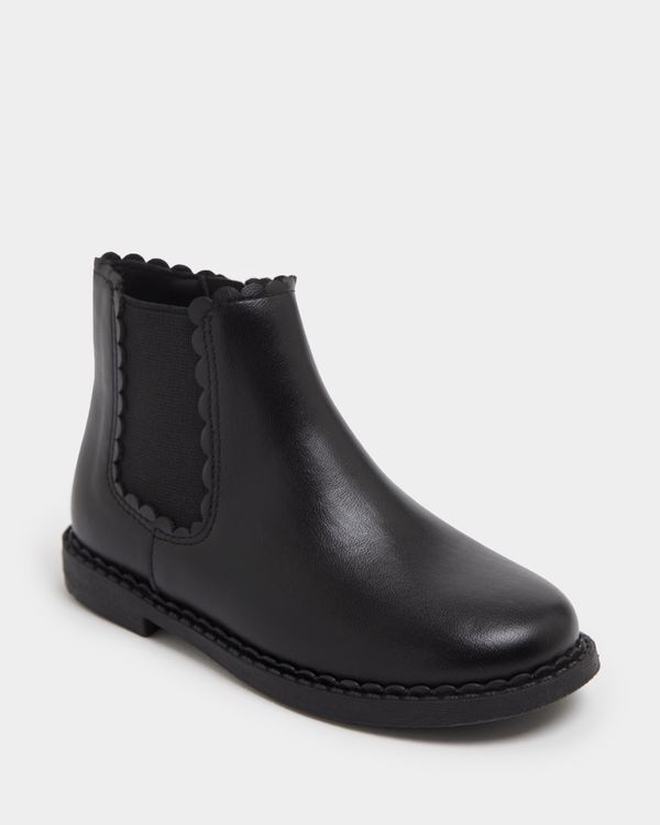 Dunnes Stores | Black Chelsea Boots (Size 6 Infant-4)