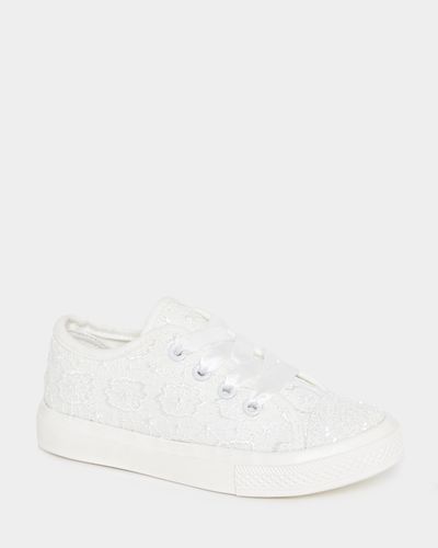 Younger Girls Lace Canvas Shoes thumbnail