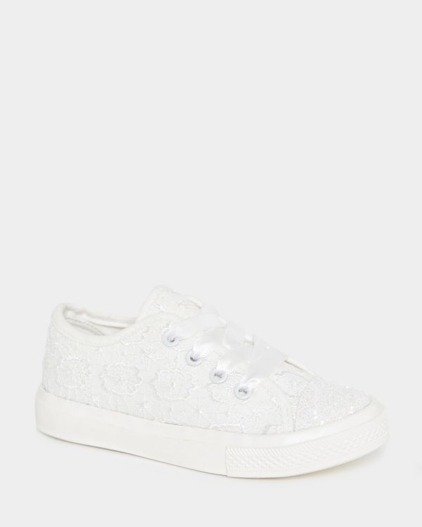 Younger Girls Lace Canvas Shoes