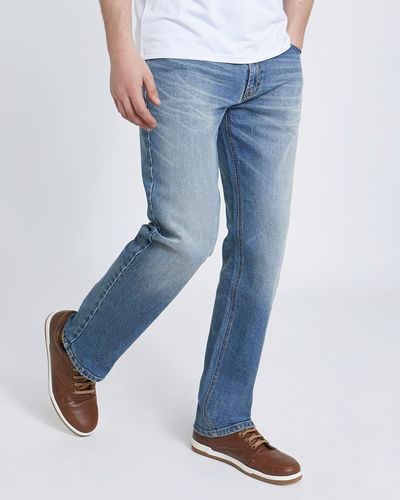 Straight Leg Jeans With Belt thumbnail