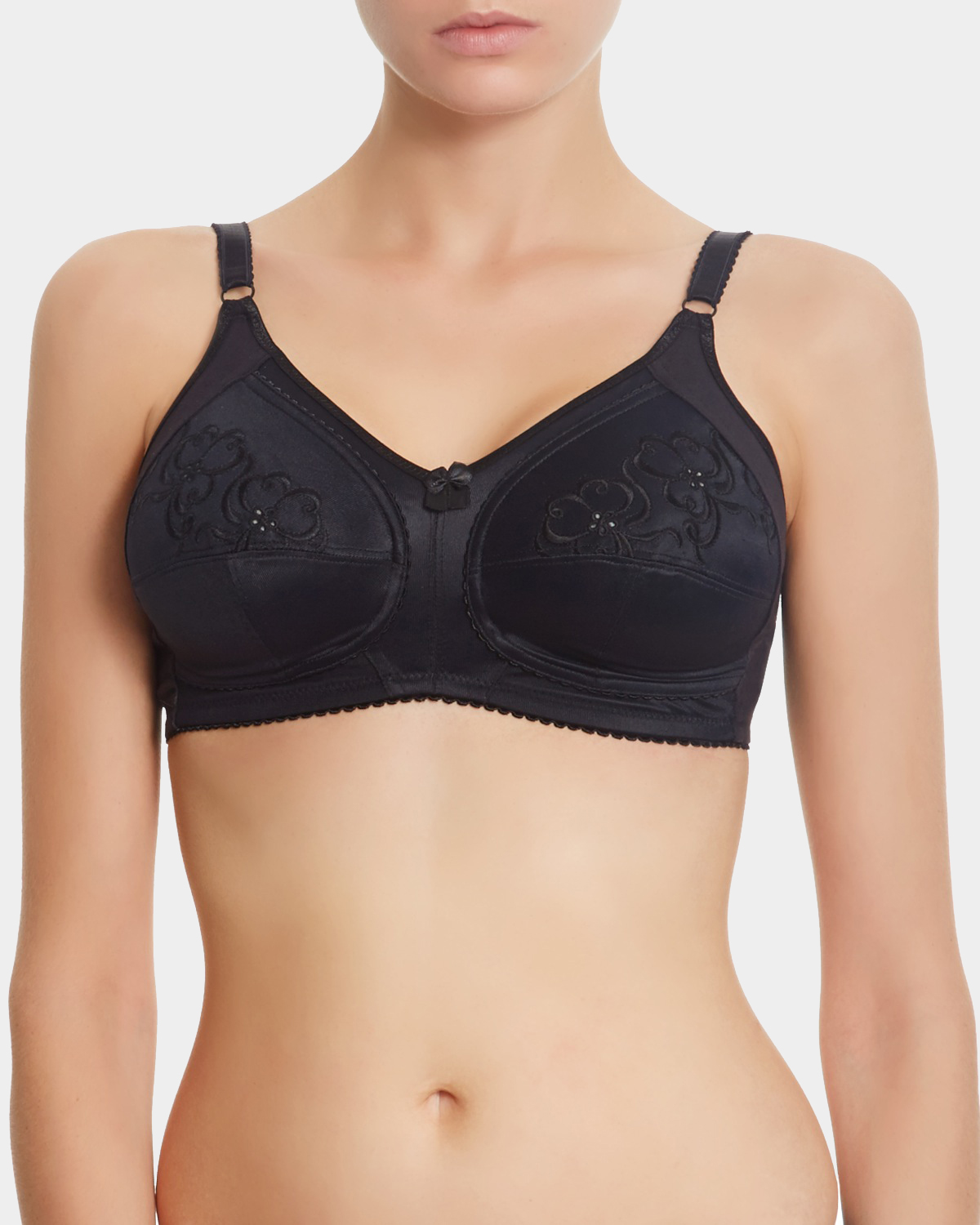 Dunnes Stores  Black Smoothing Non-Wired T-Shirt Bra