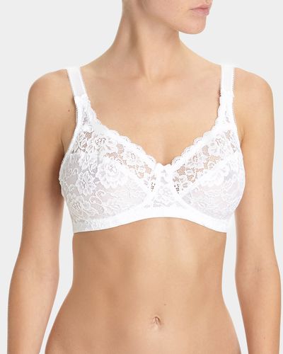 Lace Total Support Bra thumbnail