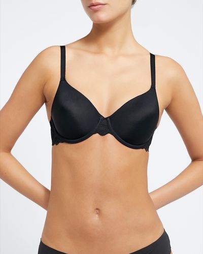 Smoothing Non Padded Wired T-Shirt Bra thumbnail