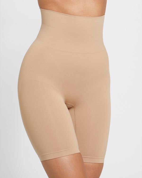 Buy Hunkemöller Invisible Seamless Smoothing Black Shapewear Body from Next  Spain