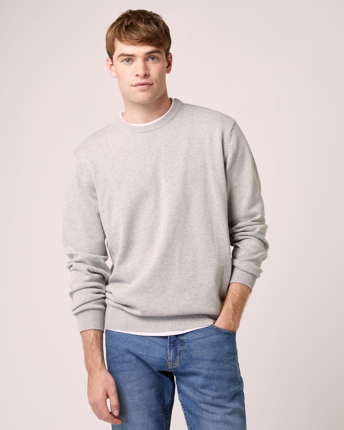 https://dunnes.btxmedia.com/pws/client/images/catalogue/products/4654281/zoom/4654281_grey.jpg