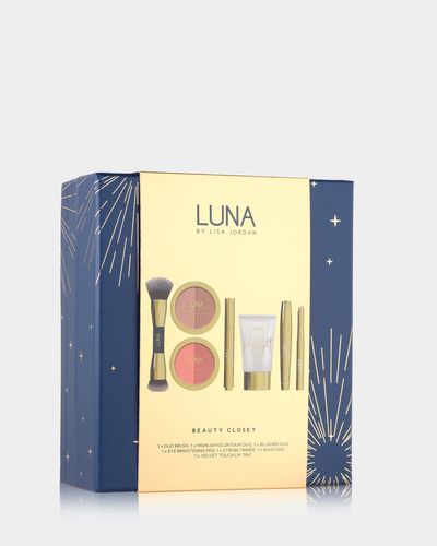 Luna By Lisa Beauty Closet Set