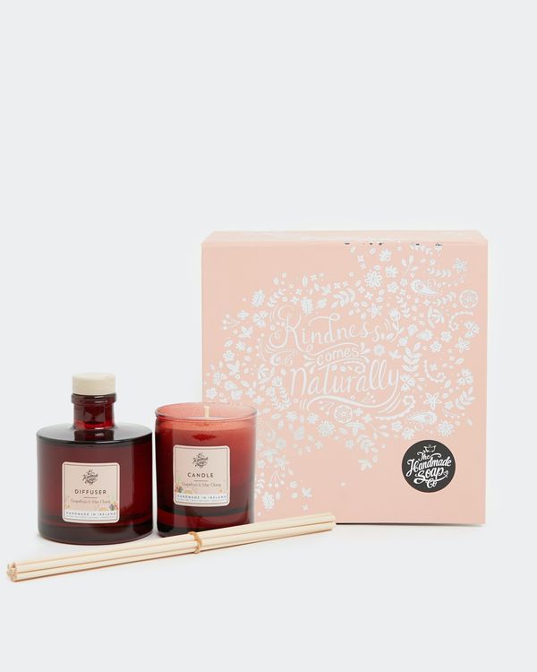 The Handmade Soap Company - Grapefruit Candle and Diffuser Set