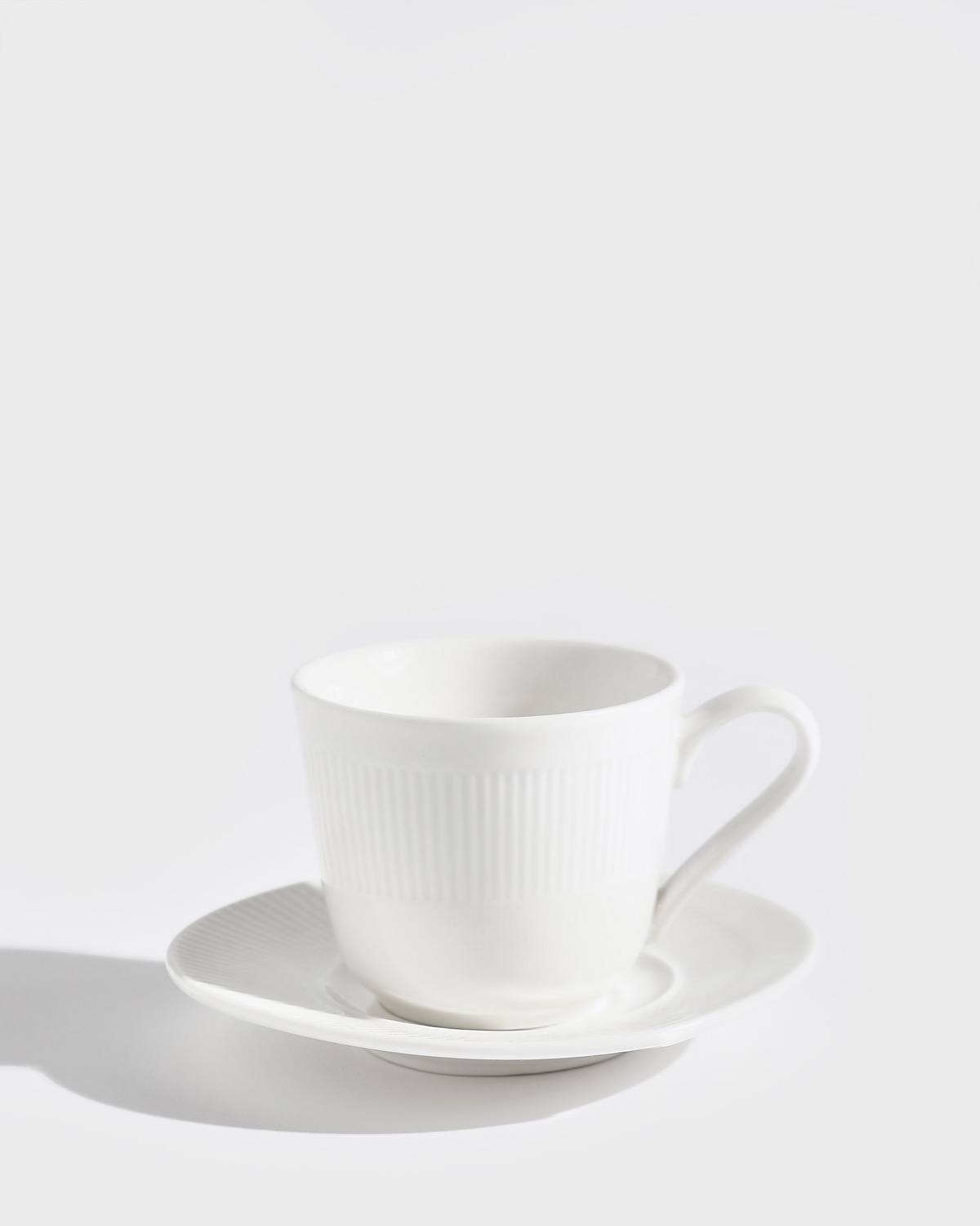 https://dunnes.btxmedia.com/pws/client/images/catalogue/products/5434108/zoom/5434108_white.jpg