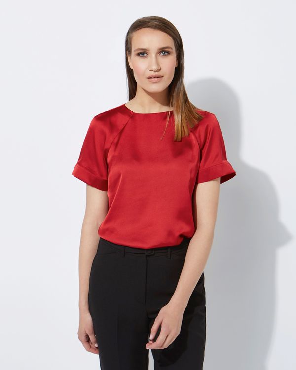 Lennon Courtney at Dunnes Stores Red Raglan Top