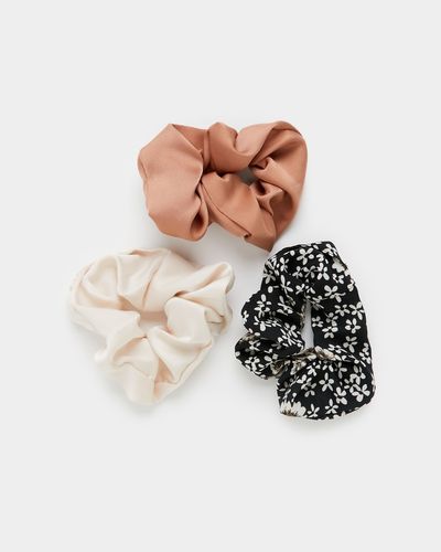 Scrunchies - Pack Of 3 thumbnail