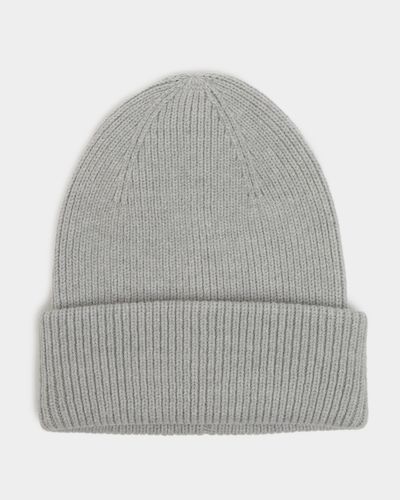 Ribbed Knitted Beanie Hat thumbnail