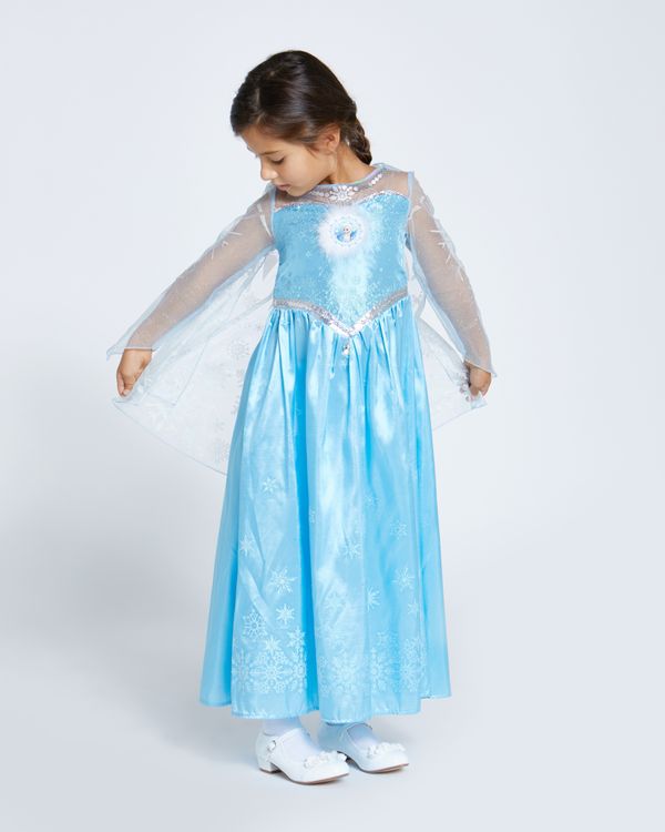 Elsa Frozen Dress Up