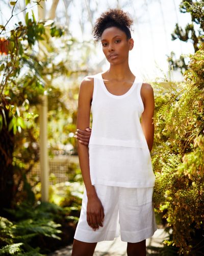 Carolyn Donnelly The Edit White Linen Shorts