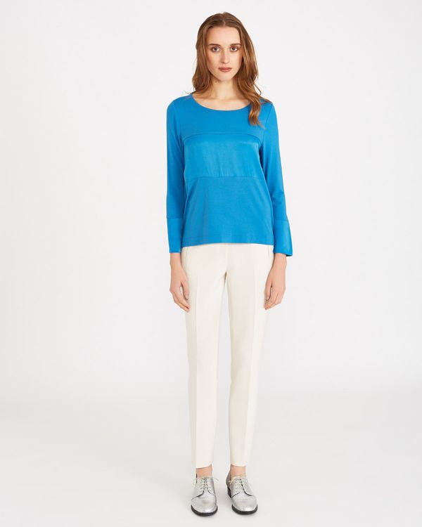 Carolyn Donnelly The Edit Front Panel Top