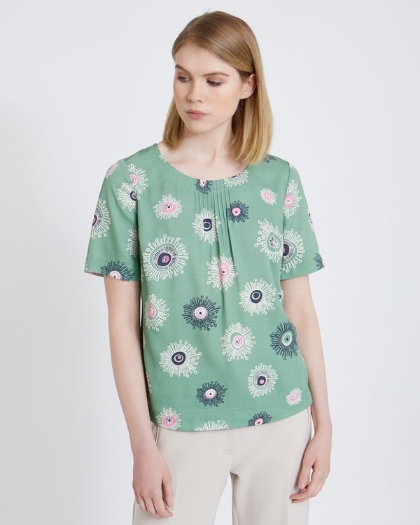 Carolyn Donnelly The Edit Space Flower Top