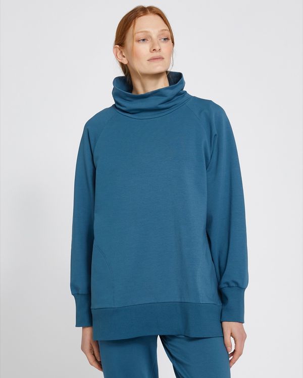 Carolyn Donnelly The Edit Oversized Polo Sweater