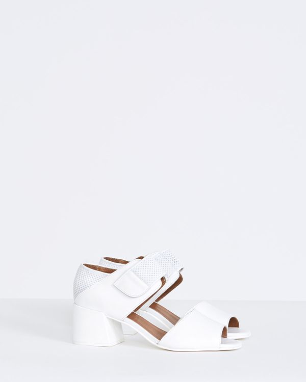Carolyn Donnelly The Edit White Leather Sandal