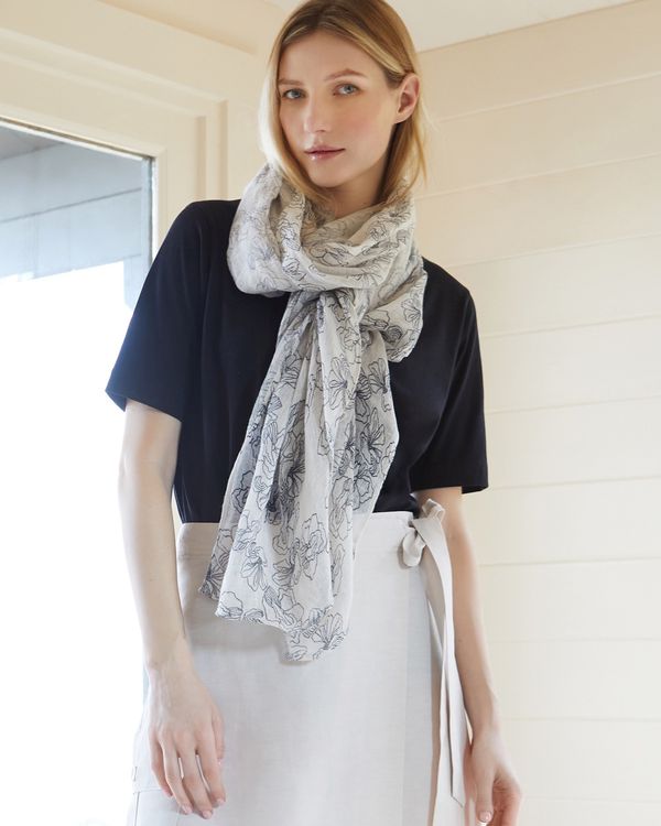 Carolyn Donnelly The Edit Printed Linen Scarf