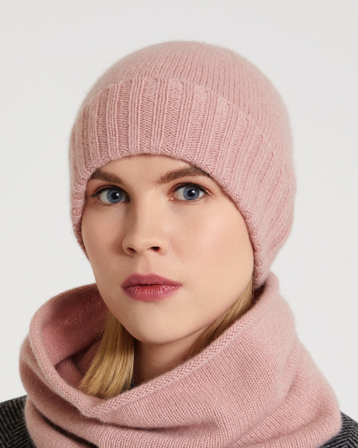 Dunnes Stores | Rose Carolyn Donnelly The Edit Cashmere Hat