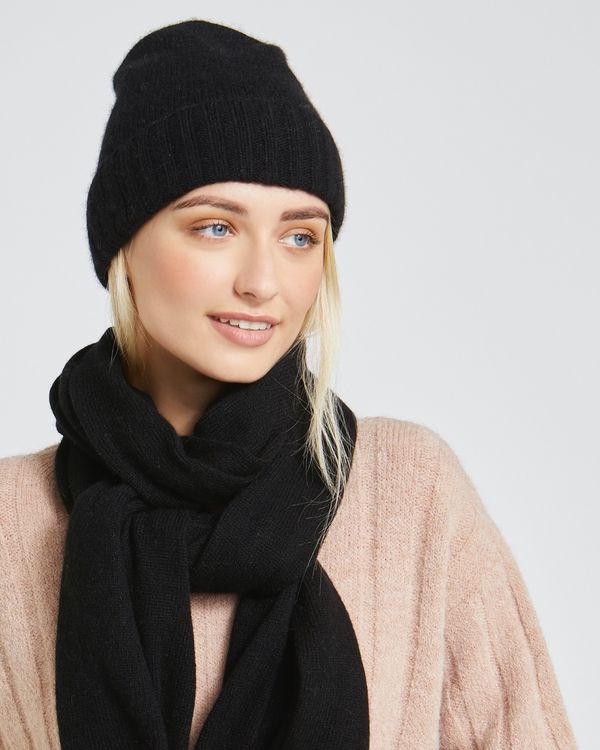 Carolyn Donnelly The Edit 100% Cashmere Hat