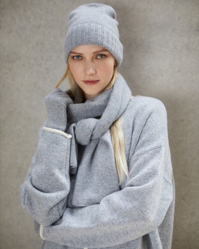 Carolyn Donnelly The Edit Grey Cashmere Hat