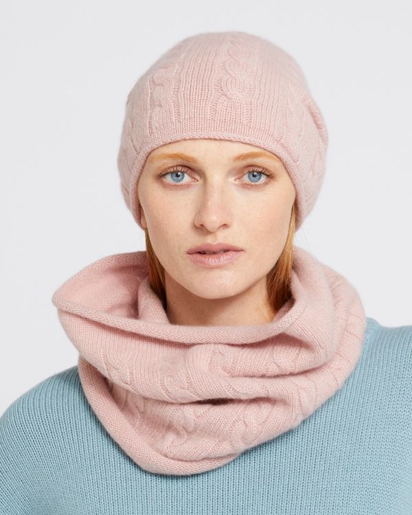 Carolyn Donnelly The Edit 100% Cashmere Cable Knit Snood