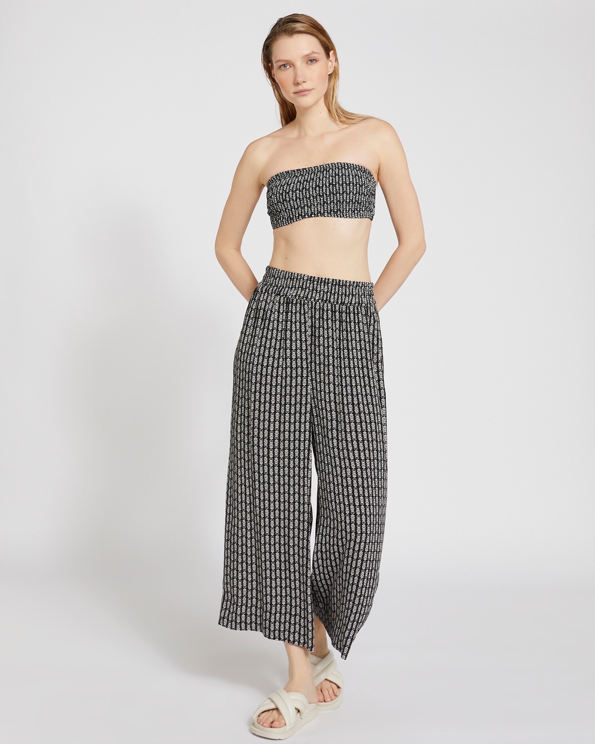 Dunnes Stores  Black Carolyn Donnelly The Edit Elastic Waist