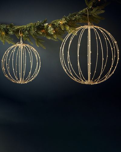 Light-Up Hanging Ball