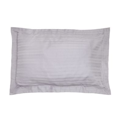 Elegant Striped Oxford Pillowcase thumbnail
