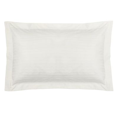Elegant Striped Oxford Pillowcase thumbnail