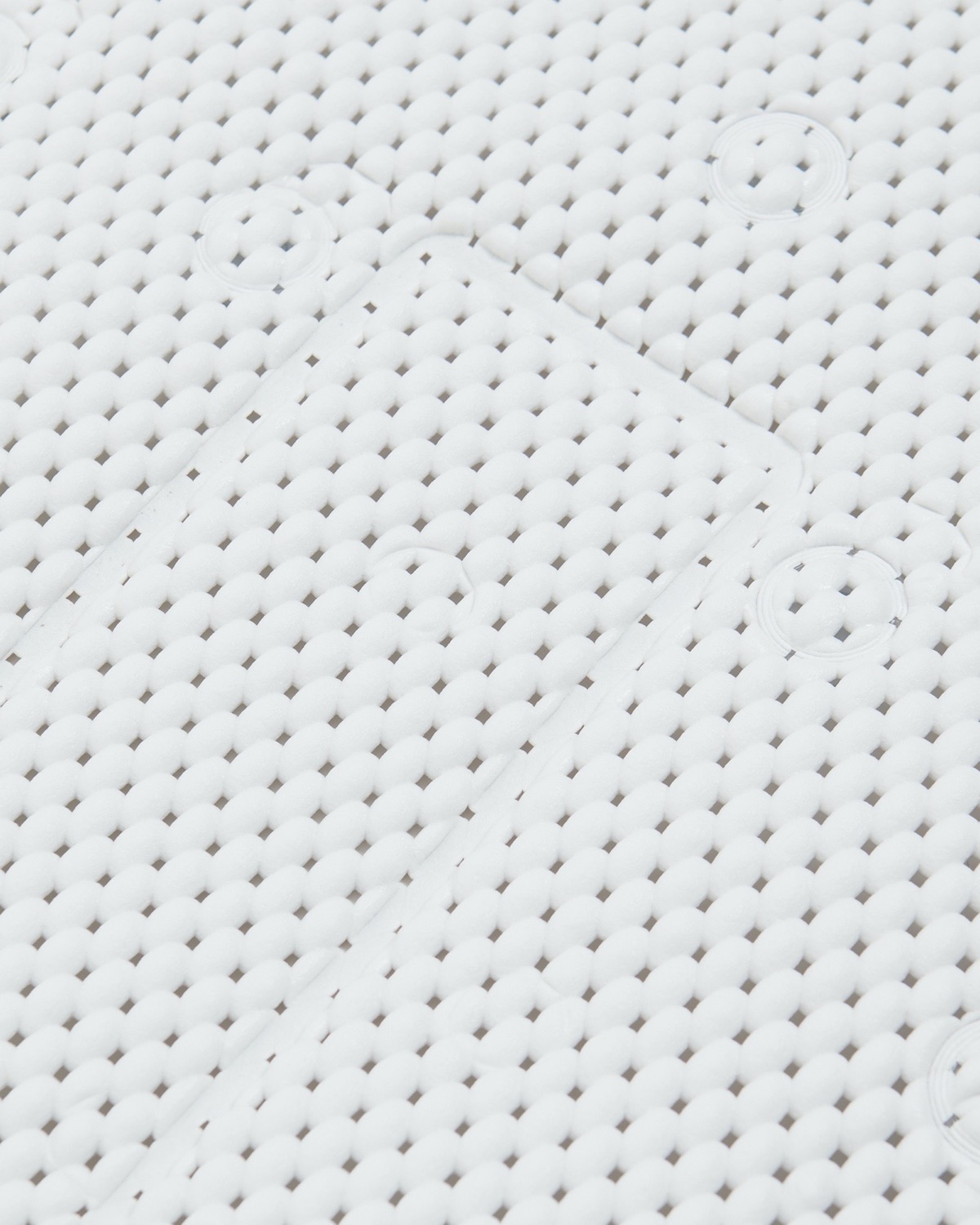 Dunnes Stores White Rubber Bath Mat