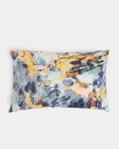 Daria Abstract Cushion